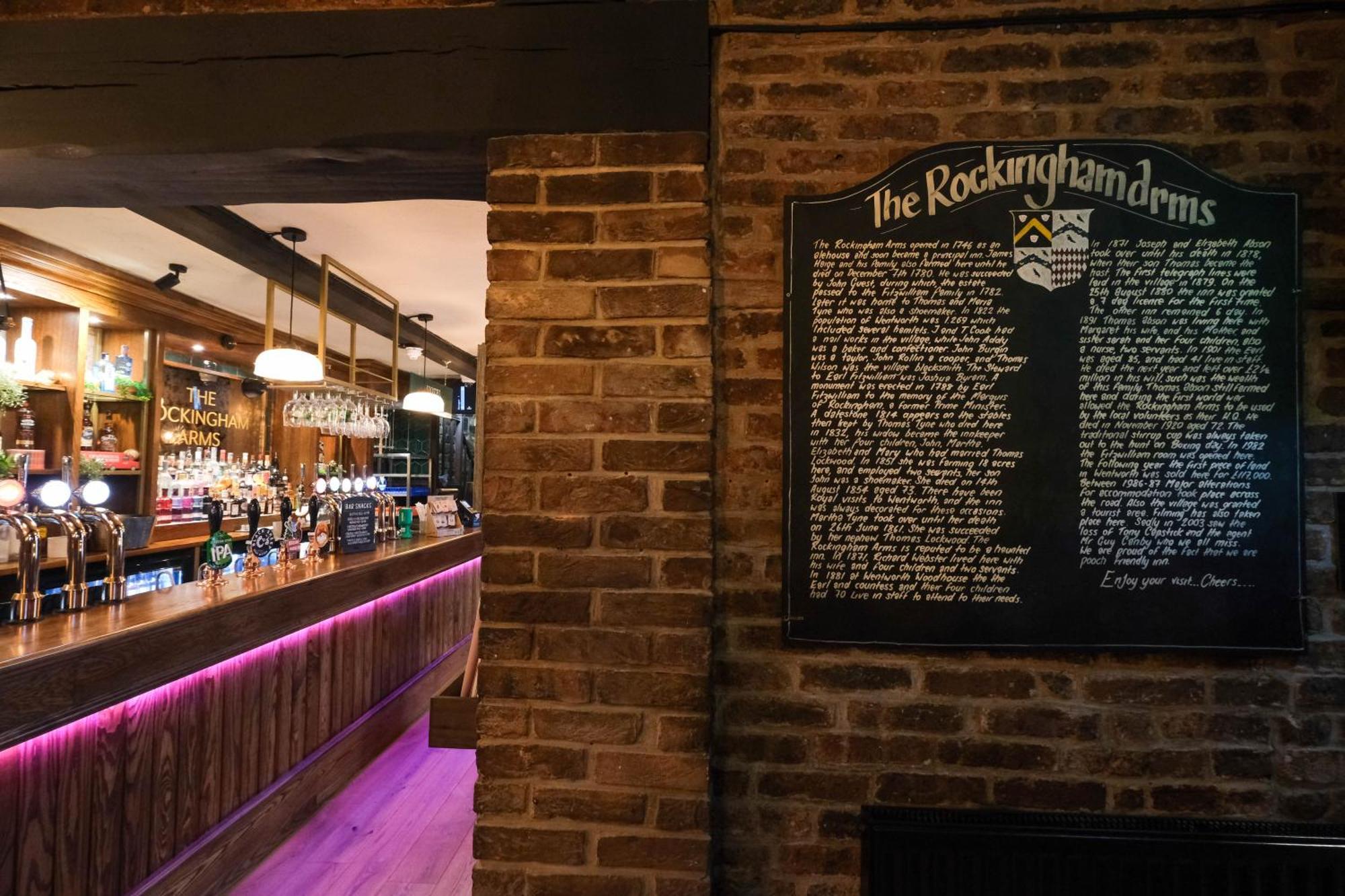 Rockingham Arms By Greene King Inns Wentworth  Экстерьер фото
