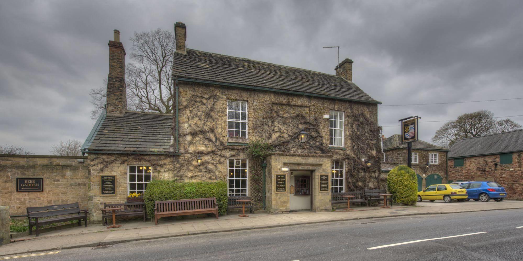 Rockingham Arms By Greene King Inns Wentworth  Экстерьер фото